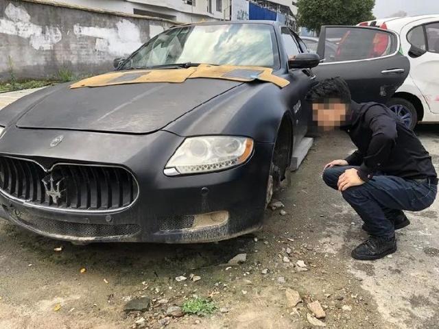 壕！玛莎拉蒂被遗忘一年，发现时仅剩空壳！ 